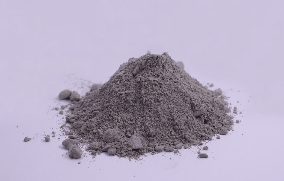 钢包低档层浇注料